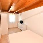 Arcobaleno Apartman Casa Bullo
